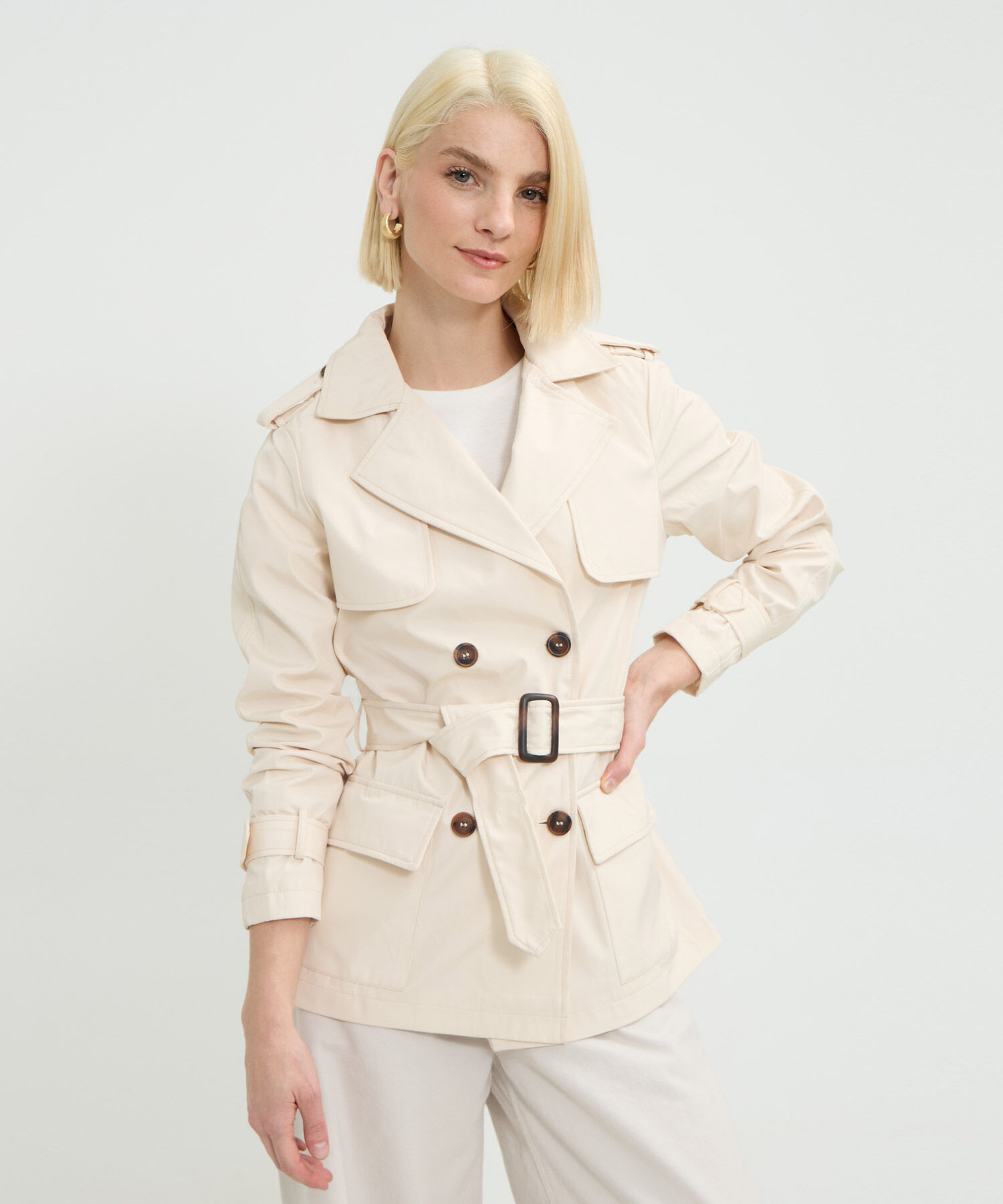 Chaqueta Tipo Trench Unicolor Con Cinturon