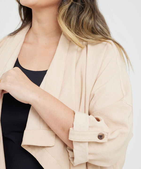 Chaqueta Manga Larga Con Charretera image number null