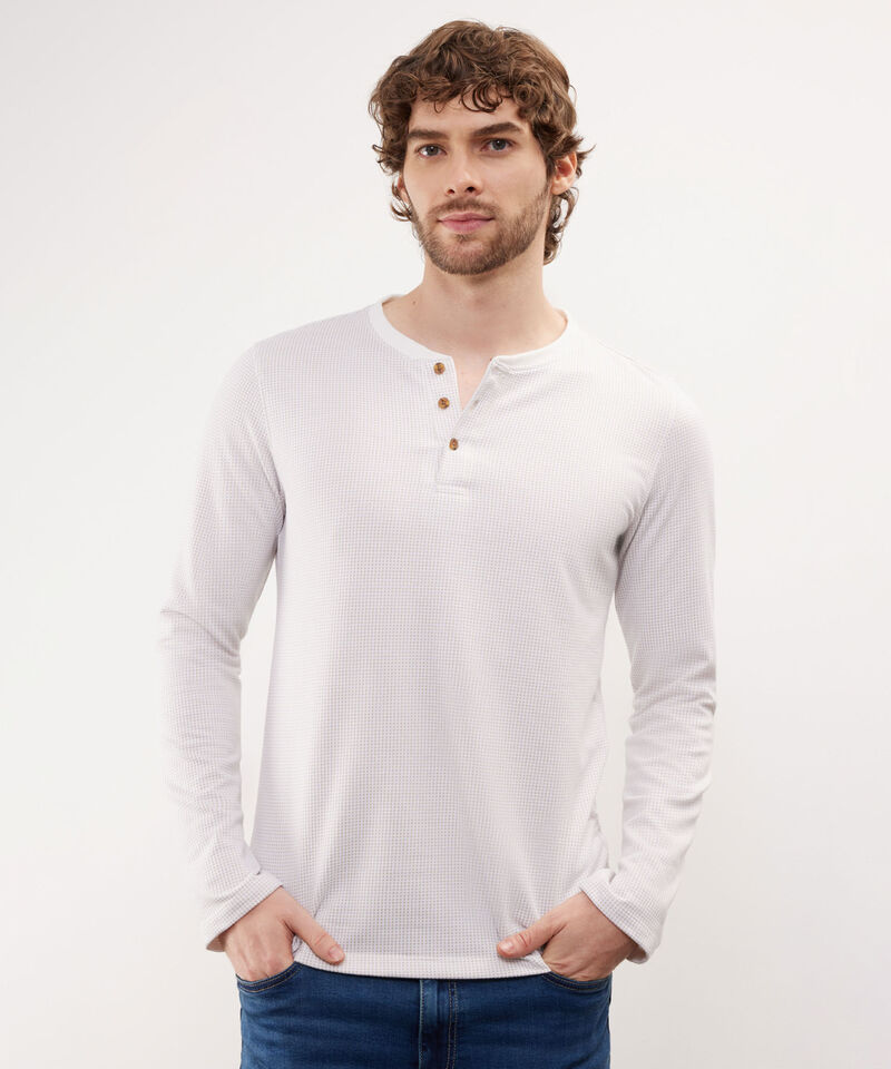 Camiseta Unicolor Manga Larga, Cuello Henley Con Botonadura, Jardin Grunge Linea Moda