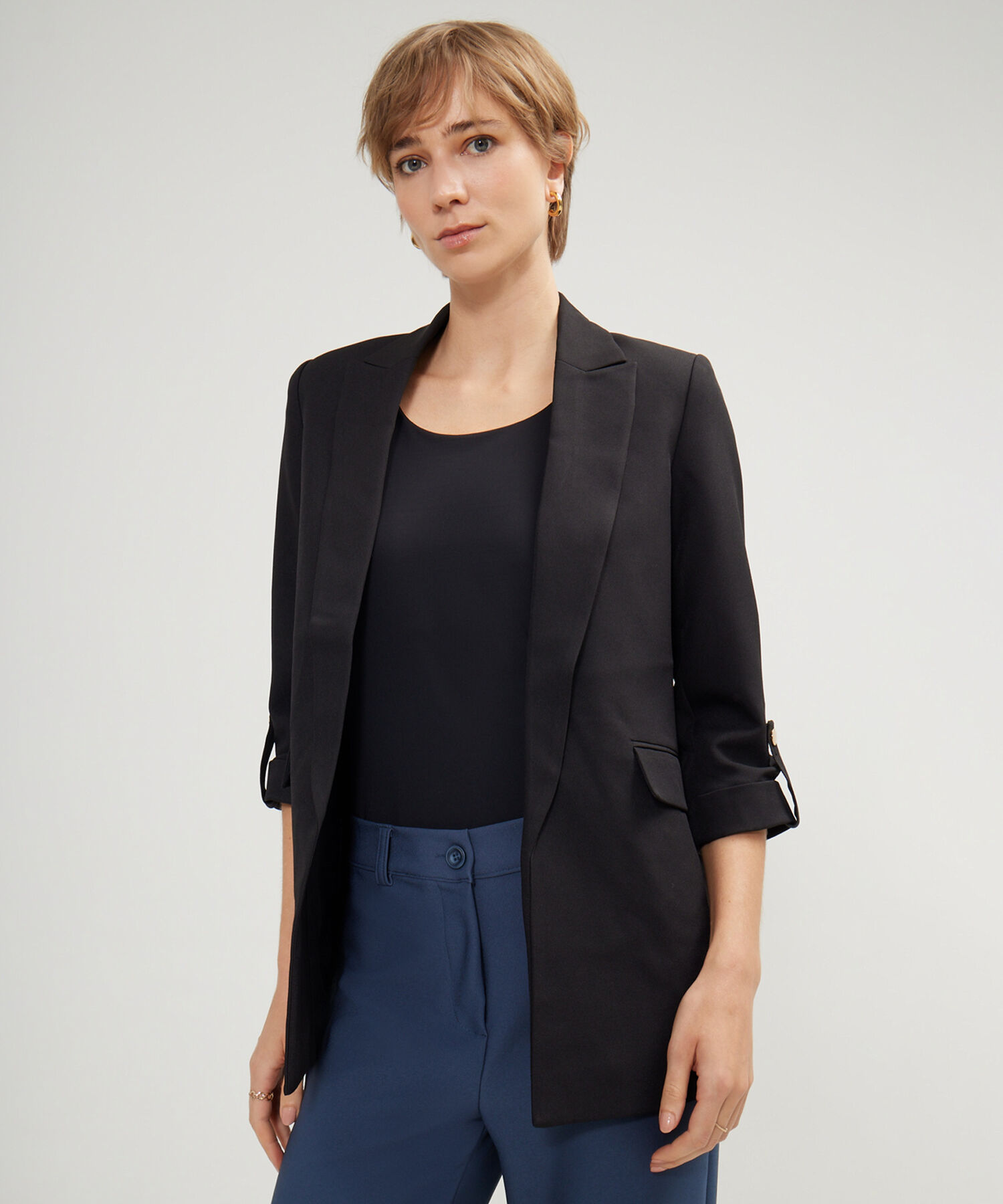 Blazer Unicolor Con Charretera