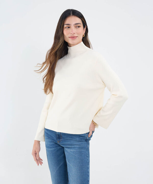 Saco Unicolor Cuello Alto image number null