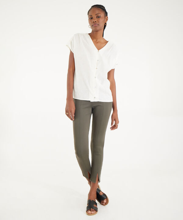 Blusa Manga Rodada Corta Cuello En V image number null
